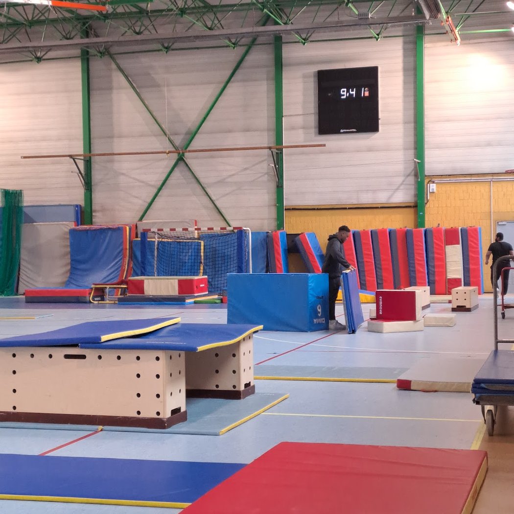 Gymnase Émile Lecuirot 1